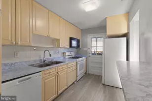 8216 Tomlinson Ct, Severn, MD 21144 - Photo 9