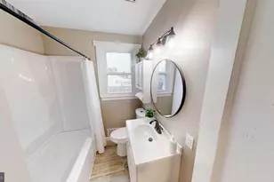 308 Holy Cross Rd, Baltimore, MD 21225 - Photo 13