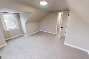 308 Holy Cross Rd, Baltimore, MD 21225 - Photo 15