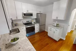 308 Holy Cross Rd, Baltimore, MD 21225 - Photo 3