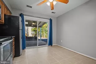 934 Riversedge Cir, Annapolis, MD 21401 - Photo 9