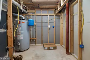 614 N Shore Dr, Glen Burnie, MD 21060 - Photo 53