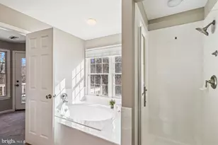 2704 Summerview Way, Annapolis, MD 21401 - Photo 29