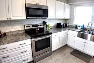 273 Maxo Ct, Glen Burnie, MD 21061 - Photo 3