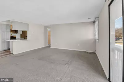 592 Glen Court, Glen Burnie, MD 21061 - Photo 5