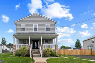 8424 Smallwood Ct, Pasadena, MD 21122 - Photo 3