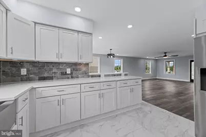 8424 Smallwood Court, Pasadena, MD 21122 - Photo 9