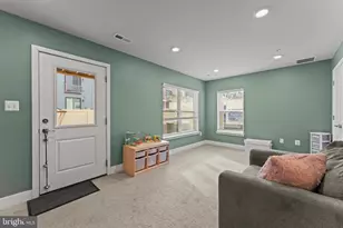 7711 Red Moon Wy, Glen Burnie, MD 21060 - Photo 3
