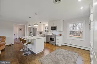 6159 Fishers Station Rd, Lothian, MD 20711 - Photo 9