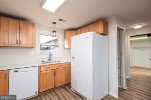 724 Chapelgate Dr, Odenton, MD 21113 - Photo 5