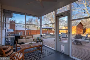 19 Williams Dr, Annapolis, MD 21401 - Photo 27