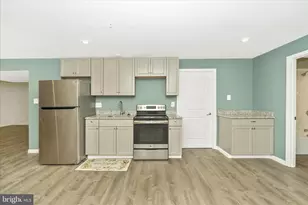 900 Sankofa Rd, Glen Burnie, MD 21060 - Photo 39