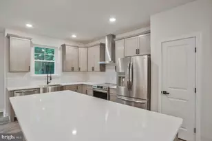 1209 Johnson Dr, Shady Side, MD 20764 - Photo 3