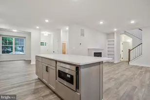 1209 Johnson Dr, Shady Side, MD 20764 - Photo 5