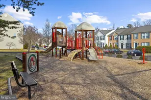 833 Patuxent Run Cir, Odenton, MD 21113 - Photo 53