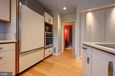 143 E Lake Drive, Annapolis, MD 21403 - Photo 17