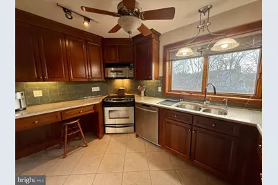 2 President Point Drive #A3, Annapolis, MD 21403 - Photo 7