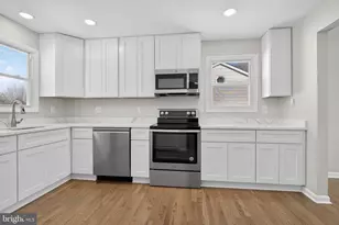222 Chelsea Rd, Pasadena, MD 21122 - Photo 9