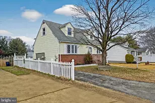 222 Chelsea Rd, Pasadena, MD 21122 - Photo 5