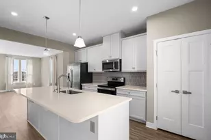 100 Bethlehem Pl, Brooklyn, MD 21225 - Photo 7