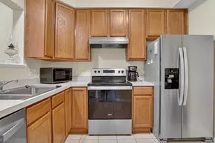 1945 Camelia Ct, Odenton, MD 21113 - Photo 7