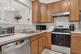 1945 Camelia Ct, Odenton, MD 21113 - Photo 9