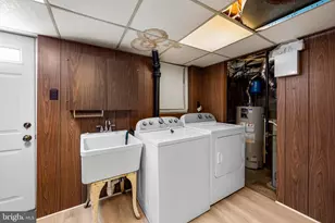 215 Grove Park Rd, Brooklyn Park, MD 21225 - Photo 27