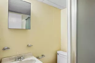 215 Grove Park Rd, Brooklyn Park, MD 21225 - Photo 25