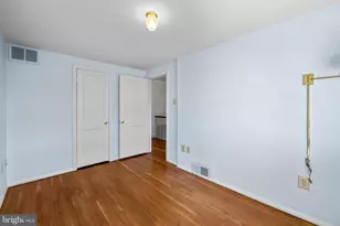 215 Grove Park Rd, Brooklyn Park, MD 21225 - Photo 15