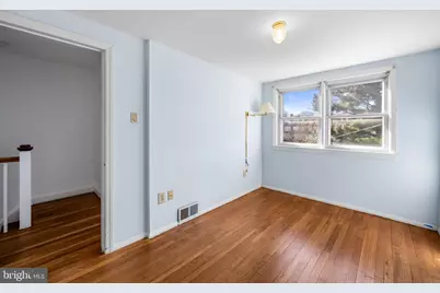 215 Grove Park Road, Brooklyn Park, MD 21225 - Photo 13