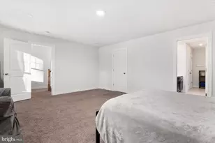 720 Bridge Dr, Pasadena, MD 21122 - Photo 29