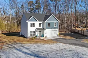 720 Bridge Dr, Pasadena, MD 21122 - Photo 43