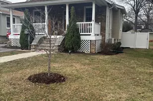 526 Hawthorne Rd, Linthicum Heights, MD 21090 - Photo 3