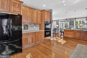 764 N Riverside Dr, Crownsville, MD 21032 - Photo 33