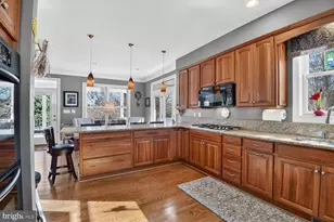 764 N Riverside Dr, Crownsville, MD 21032 - Photo 35