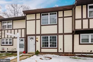 285 Maxo Ct, Glen Burnie, MD 21061 - Photo 1