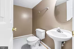 8605 Accokeek St, Laurel, MD 20724 - Photo 39