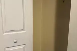 8129 Mountain View Cir, Pasadena, MD 21122 - Photo 9