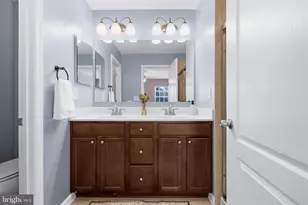 541 Bluffton Dr, Glen Burnie, MD 21060 - Photo 27