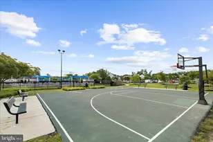 541 Bluffton Dr, Glen Burnie, MD 21060 - Photo 49