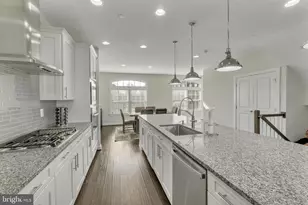 2918 Middleham Ct, Hanover, MD 21076 - Photo 11