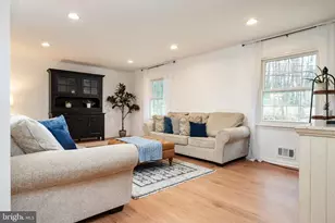 903 Old County Rd, Severna Park, MD 21146 - Photo 11