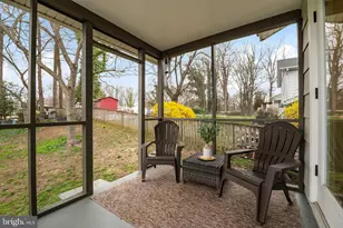903 Old County Rd, Severna Park, MD 21146 - Photo 33