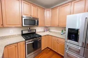 8612 Wintergreen Ct, Odenton, MD 21113 - Photo 11