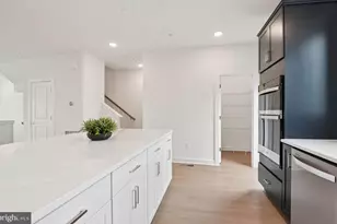 1134 Crested Wood Dr, Laurel, MD 20724 - Photo 5