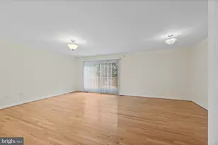 8556 Kim Marie Ct, Pasadena, MD 21122 - Photo 11