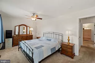 8556 Kim Marie Ct, Pasadena, MD 21122 - Photo 17