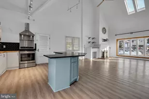 1080 Crestview Dr, Annapolis, MD 21409 - Photo 9