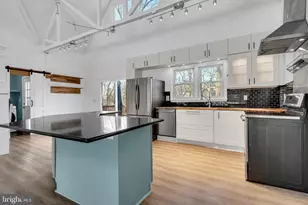 1080 Crestview Dr, Annapolis, MD 21409 - Photo 13