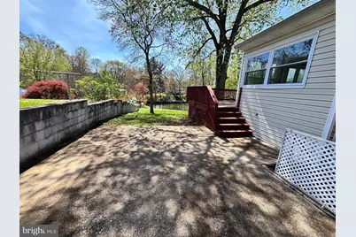7686 Briar Lane, Pasadena, MD 21122 - Photo 9